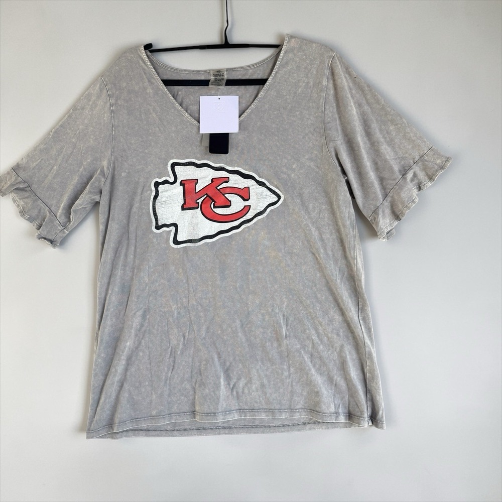 Gray Ruffle Sleeve Kansas City Chiefs Gameday Couture Women's Tee XXL